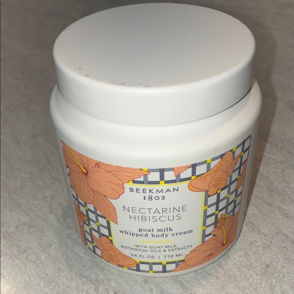 Beekman 1802 Nectarine Hibiscus Body Cream